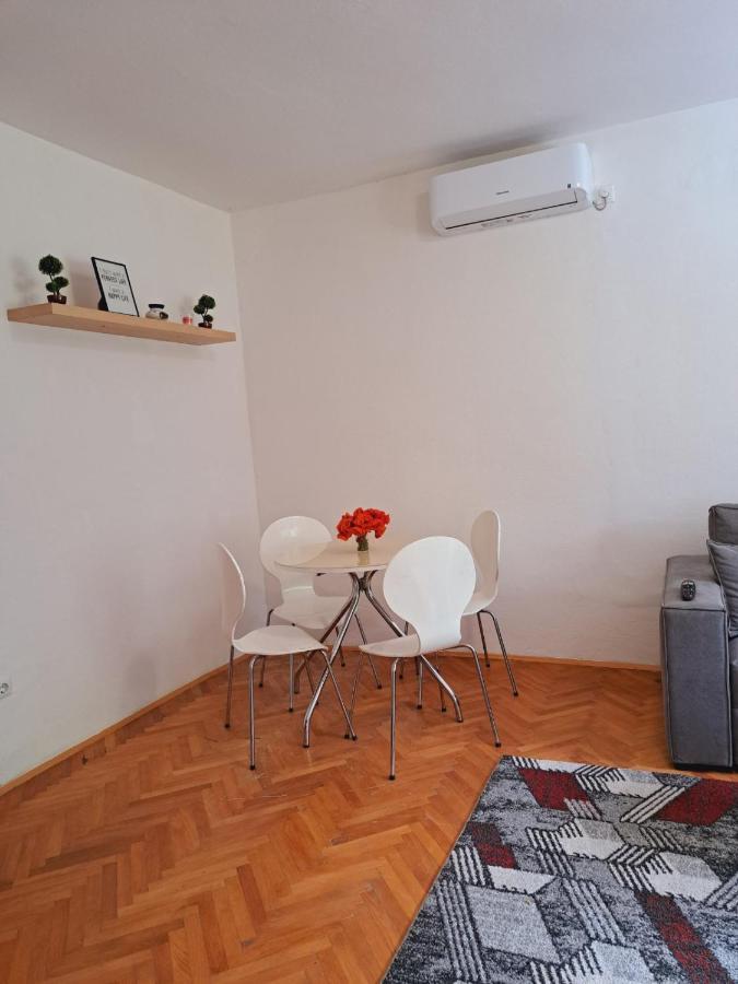 Guest House Green River Liyubuşka Dış mekan fotoğraf