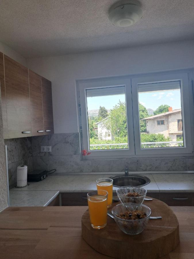 Guest House Green River Liyubuşka Dış mekan fotoğraf