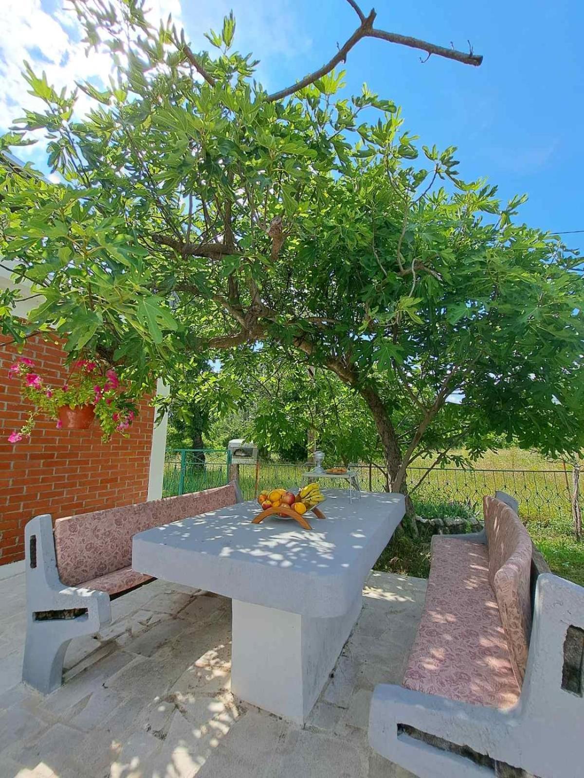 Guest House Green River Liyubuşka Dış mekan fotoğraf